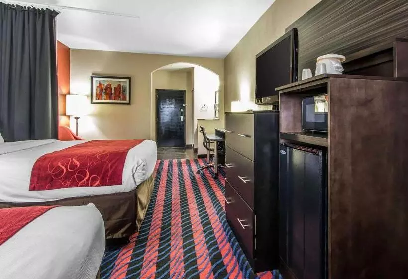 スイート, Comfort Suites Fairgrounds West