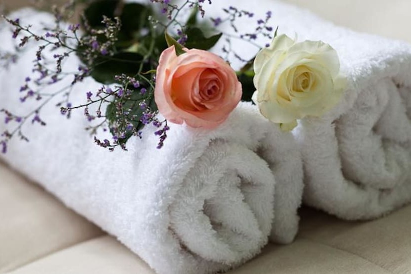 اتاق لوکس, Hanoi Street