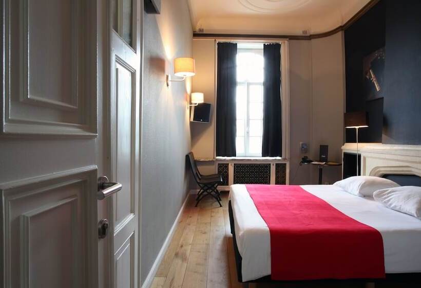 스탠다드 룸, La Royale