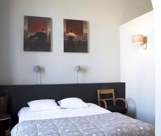 اتاق استاندارد, La Royale