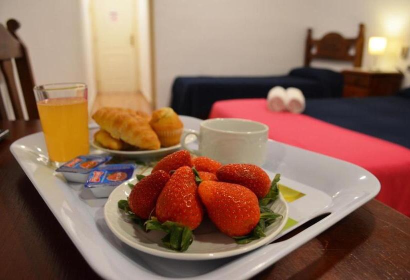 Четырехместный Номер Стандарт, Manantiales