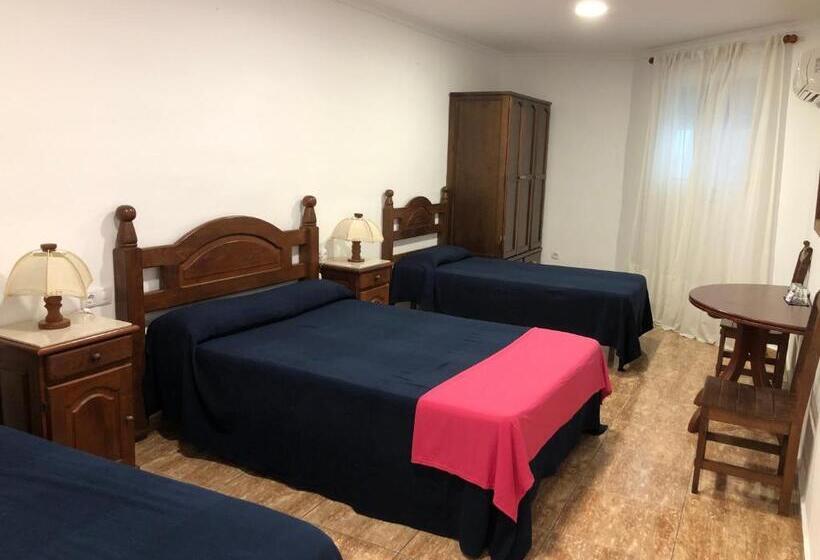 Четырехместный Номер Стандарт, Manantiales