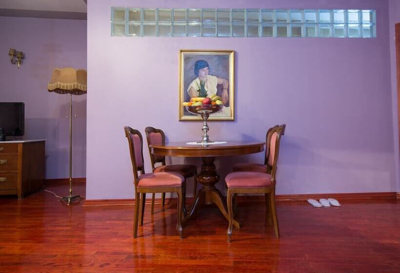 آپارتمان لوکس 1 خوابه, Michele