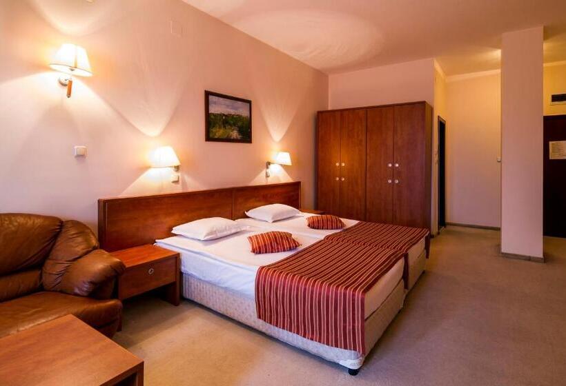 스탠다드 룸, Plaza