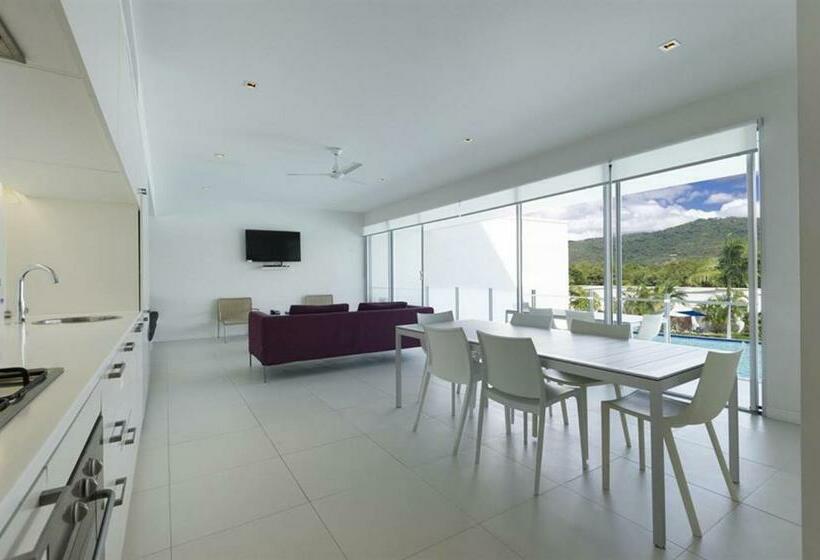 プールビューの3ベッドルームアパート, Pool Resort Port Douglas