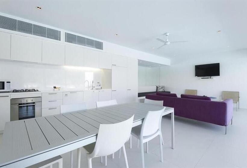 プールビューの3ベッドルームアパート, Pool Resort Port Douglas