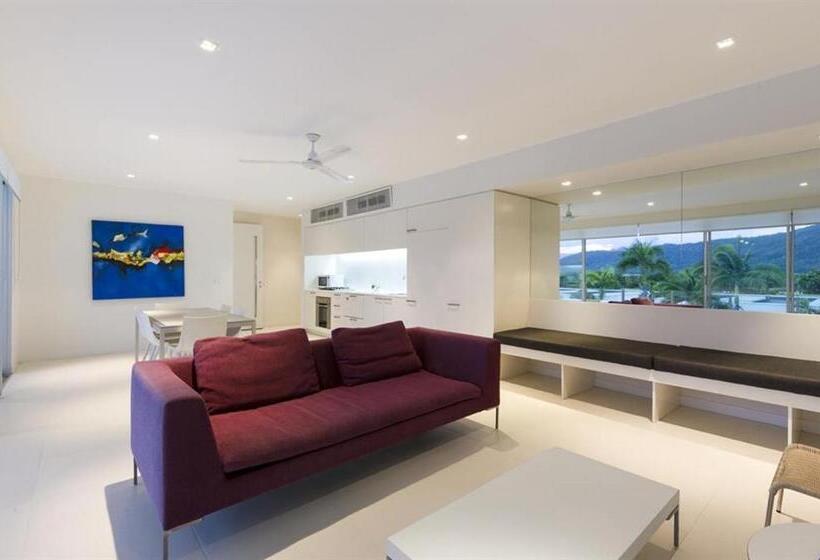 プールビューの3ベッドルームアパート, Pool Resort Port Douglas