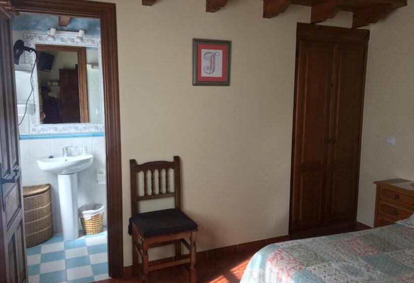 スタンダードルーム, La Solana Montañesa