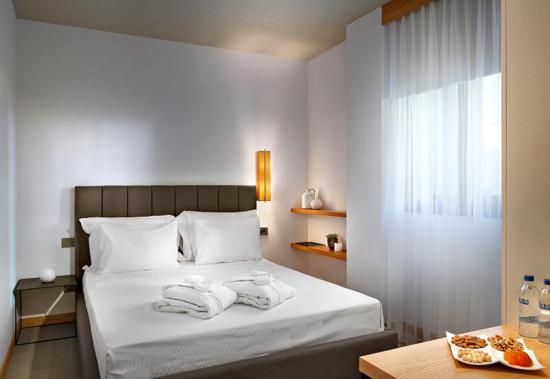 Номер Стандарт, St James