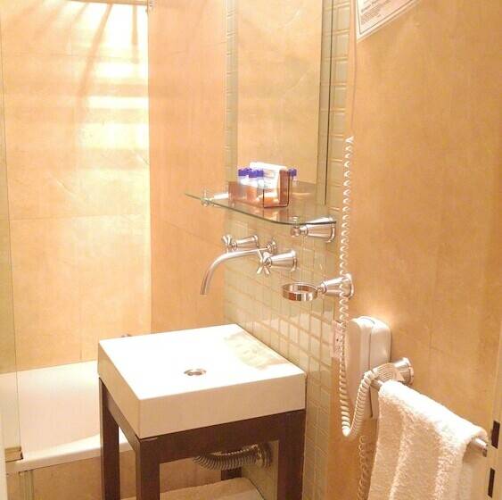 سوییت لوکس, Telmho Hotel Boutique