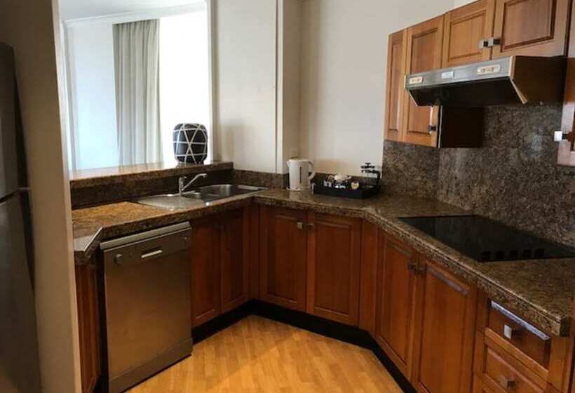 2 Bedroom Premium Apartment, The York By Swissbel