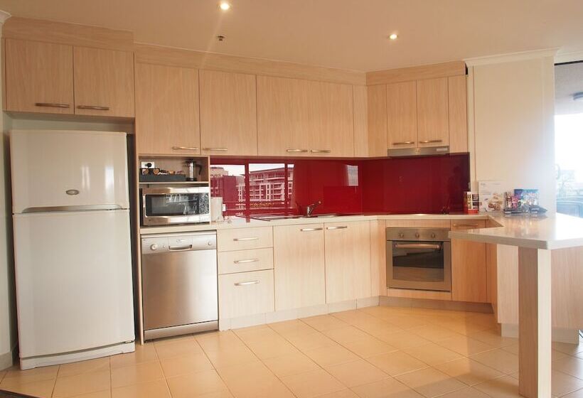 3 Bedroom Suite, The York By Swissbel