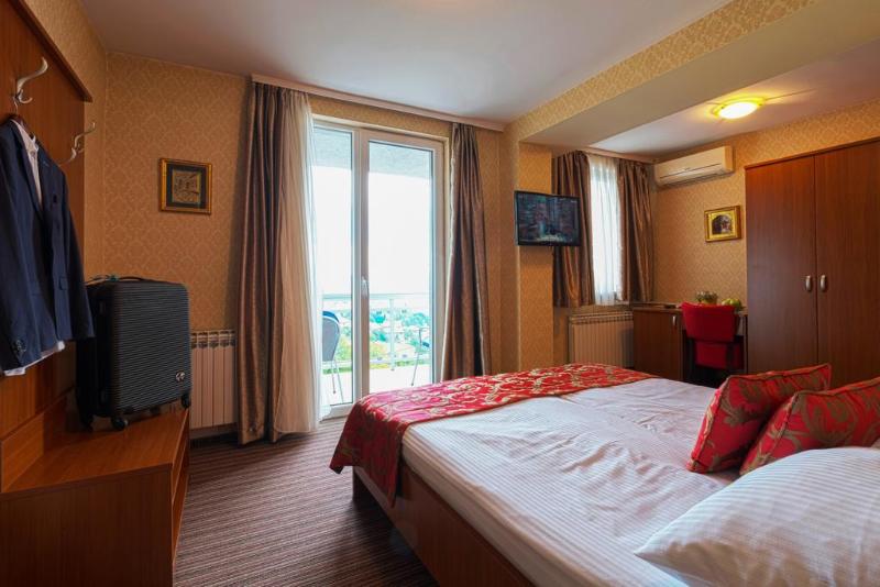 اتاق سوپریور سه تخته, Villa Harmony