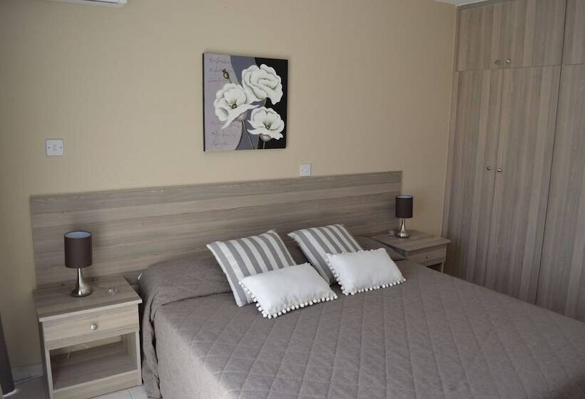 סוויטת 3 חדרי שינה, Marianna Hotel Apartments