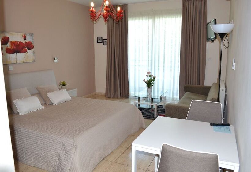 סטודיו סופריור, Marianna Hotel Apartments
