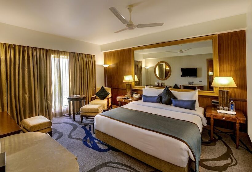 스위트, Pride Plaza Hotel, Ahmedabad