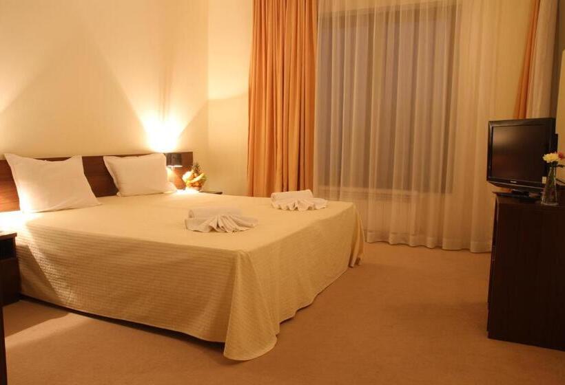 شقة 3 غرف, Murite Park