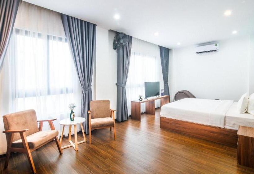 مجموعه ویستا شهر, Grand Lee