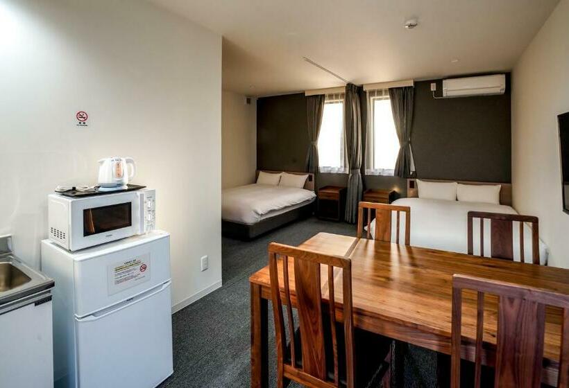 חדר סטנדרט לארבעה, R9 The Yard Yaita