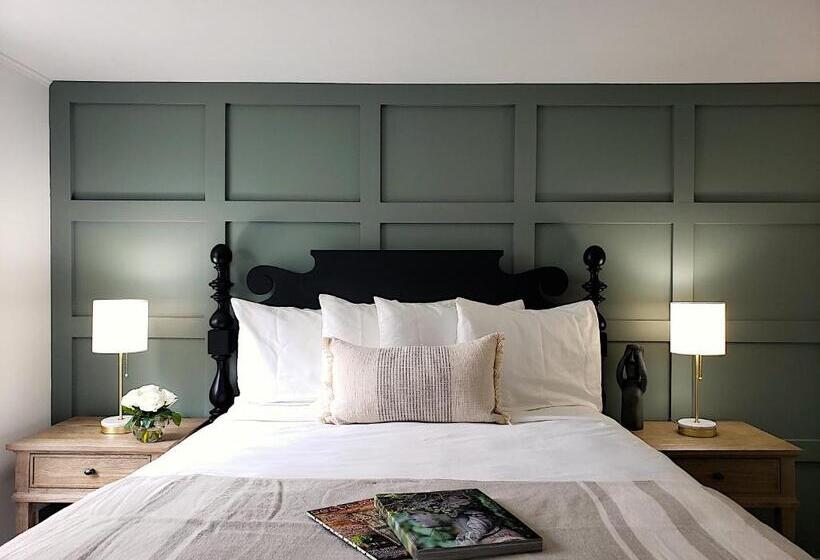 Номер Стандартный Кровать Куин, Sand Bar Cottage Inn