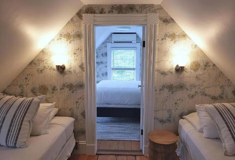 クイーンサイズベッドのスイートルーム, Sand Bar Cottage Inn