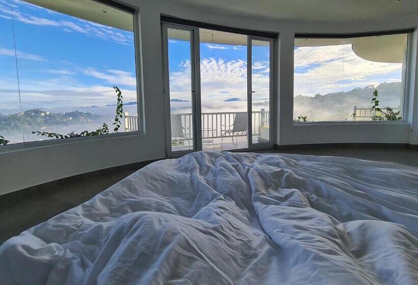 Deluxe Room with Balcony, The Summit
