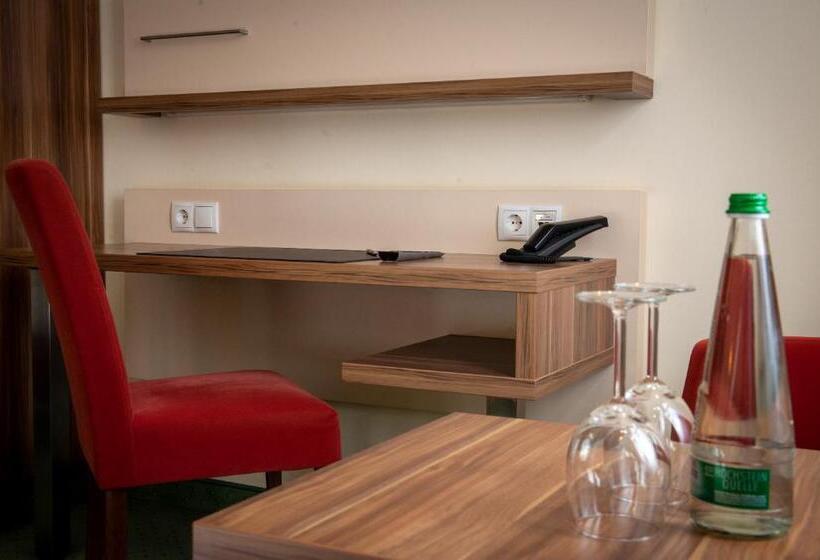 غرفة قياسية لذوى الاحتياجات الخاصة, Wertheimer Stuben