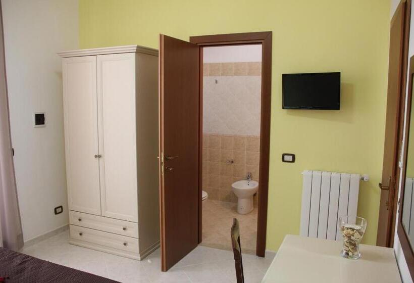 Номер Стандарт, B&b Trapani Bedda