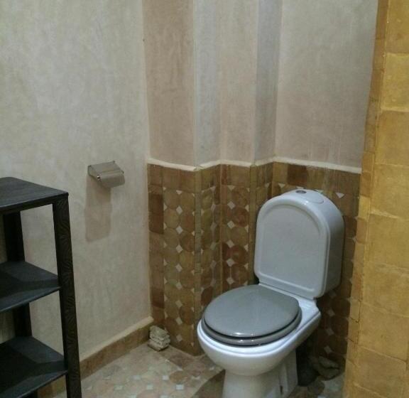 חדר סטנדרט לשלושה, Riad Aicha