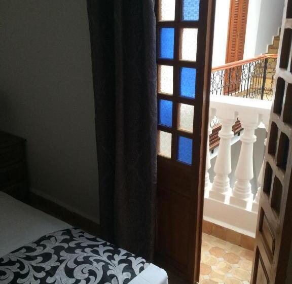 חדר סטנדרט לשלושה, Riad Aicha