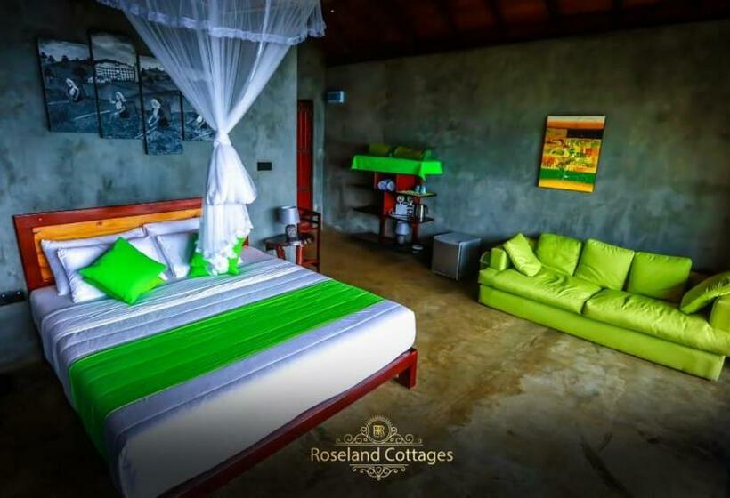 اتاق لوکس سه تخته, Roseland Cottages