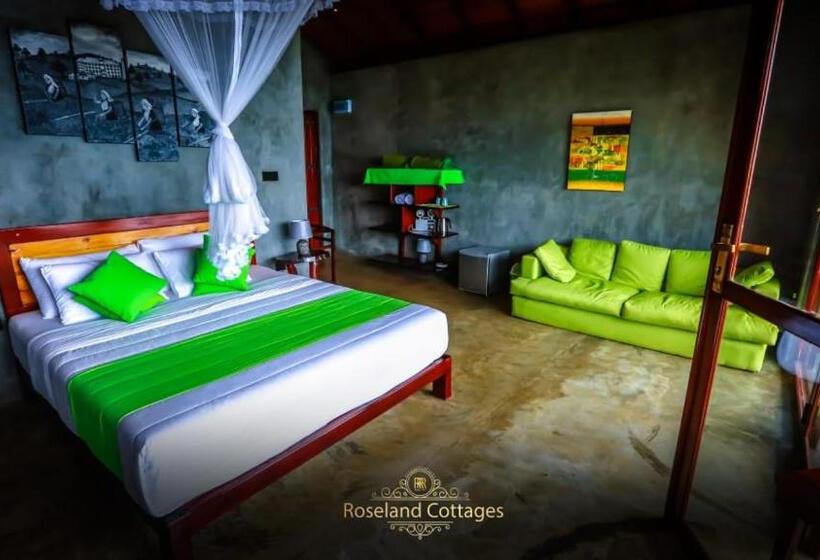 اتاق لوکس سه تخته, Roseland Cottages