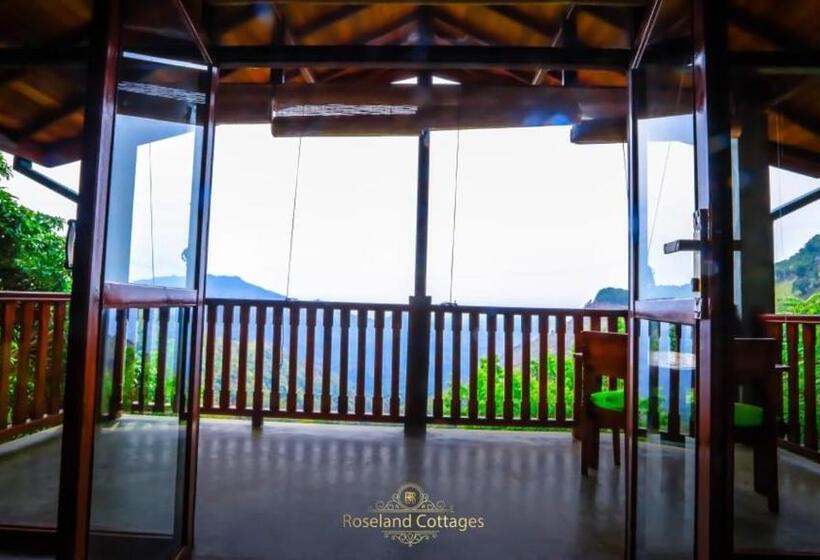 اتاق لوکس با بالکن, Roseland Cottages