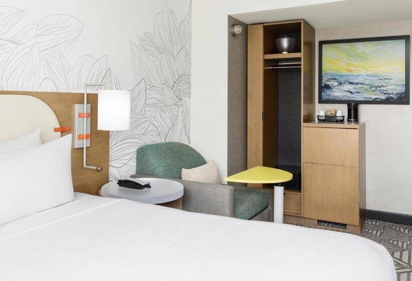 带大床的标准工作室, Springhill Suites By Marriott New York Manhattan Chelsea