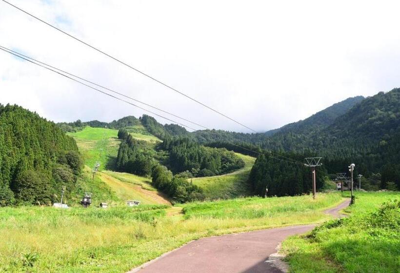 Семейный Номер Совместный Санузел, Guest House Shiroikiseki