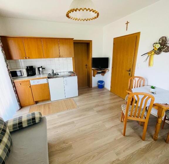 דירת חדר, Appartementhaus Sonne