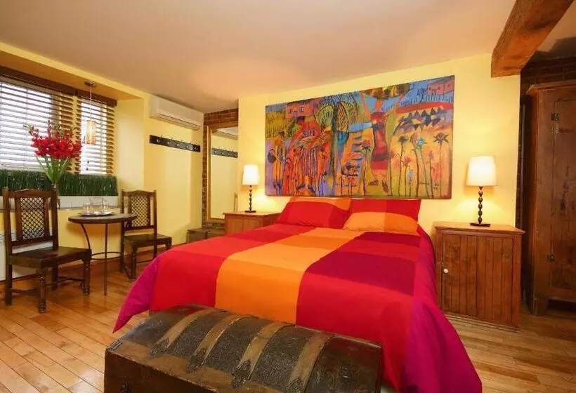 سوییت لوکس, Auberge Les Bons Matins