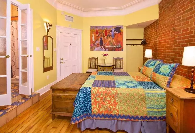 اتاق راحتی, Auberge Les Bons Matins