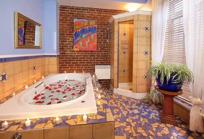 سوئیت راحتی, Auberge Les Bons Matins