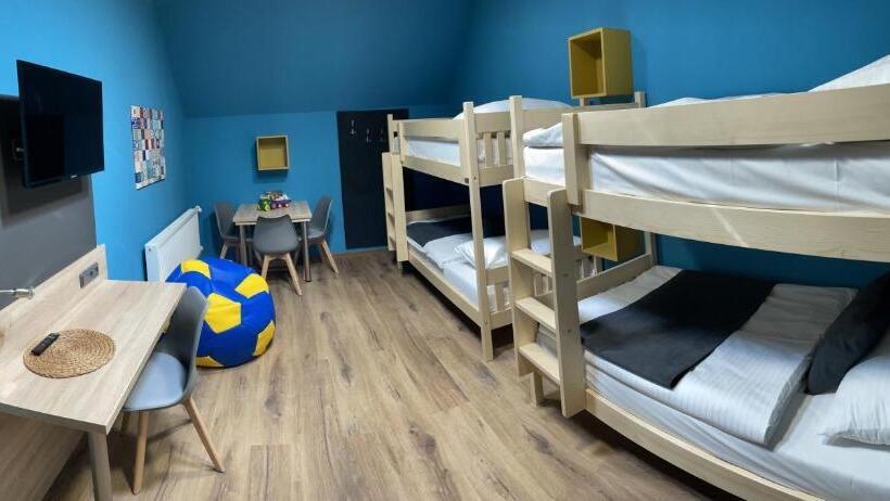 Családi Suite, Benica