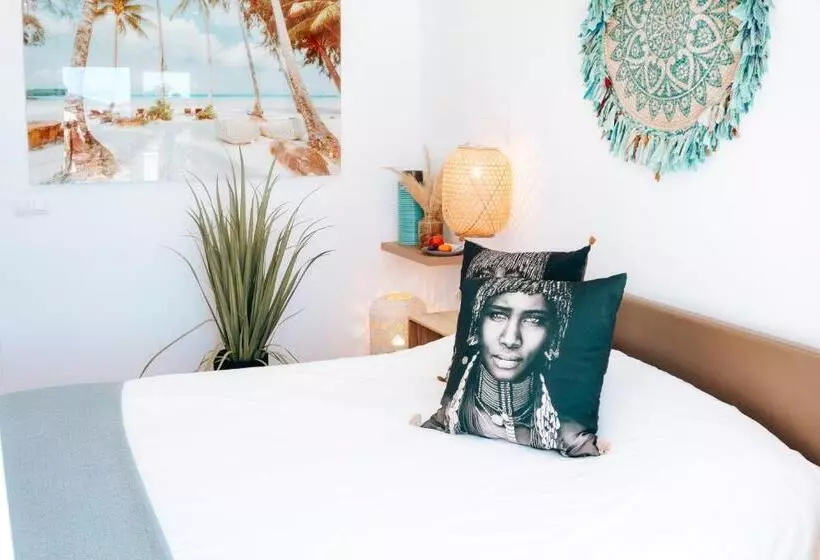 اتاق استاندارد با چشمانداز استخر, Caballito De Mar Boutique
