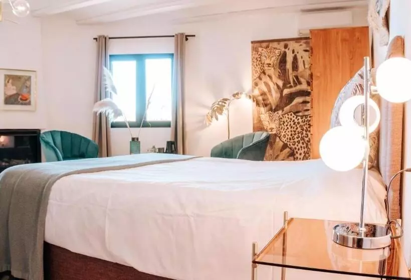 اتاق لوکس با چشمانداز دریا, Caballito De Mar Boutique