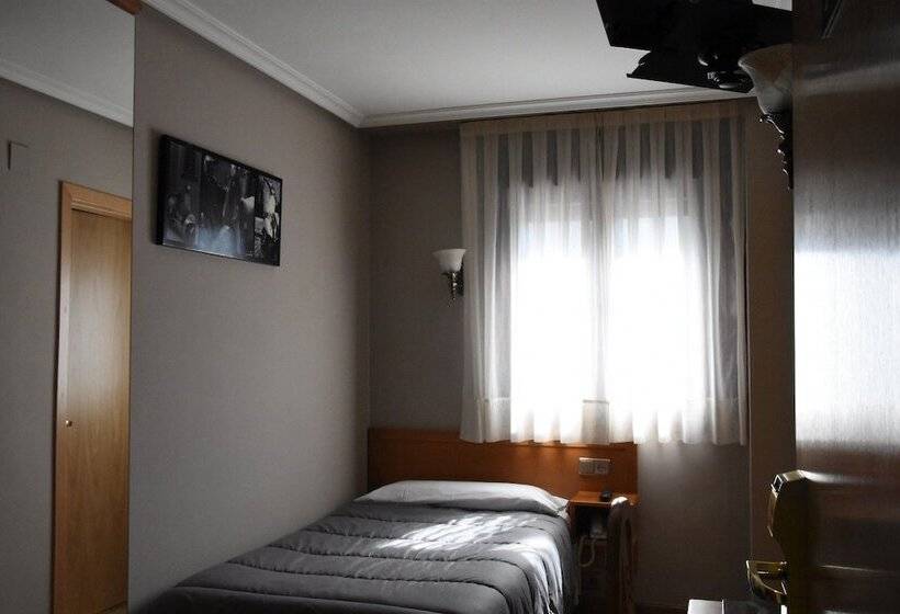 Номер Стандарт Индивидуальный, Carbayon