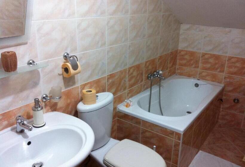 آپارتمان 2 خوابه, Casa Germanoff