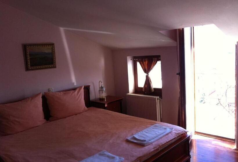 آپارتمان 2 خوابه, Casa Germanoff