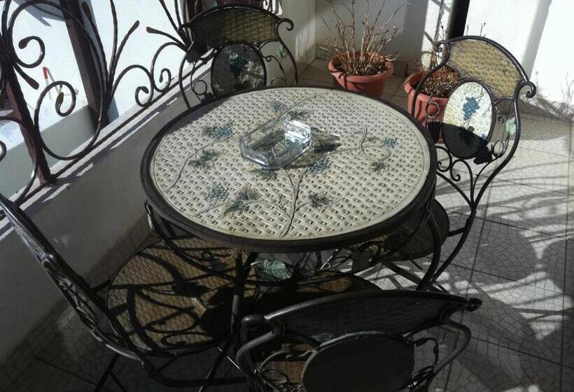 آپارتمان 2 خوابه, Casa Germanoff