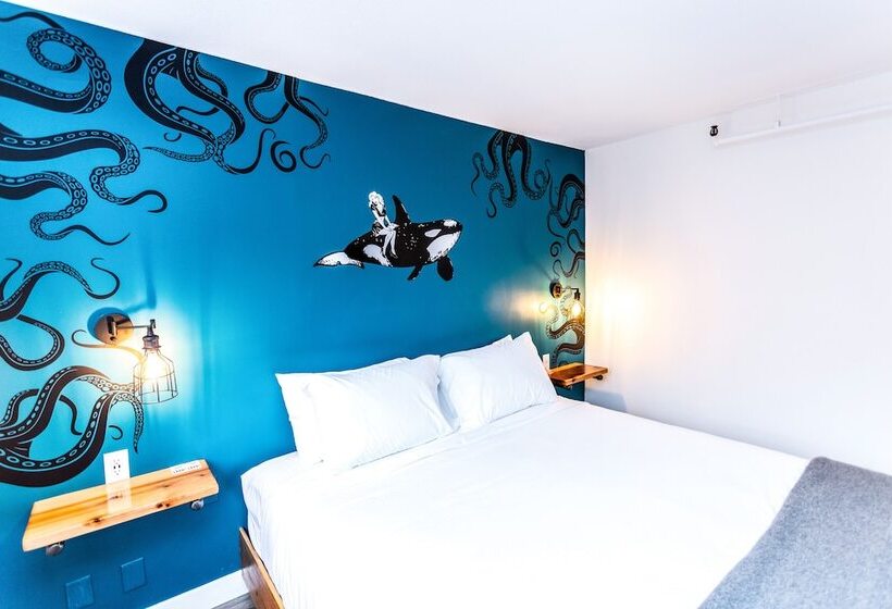 标准间带双人床, Crash Hotel Squamish