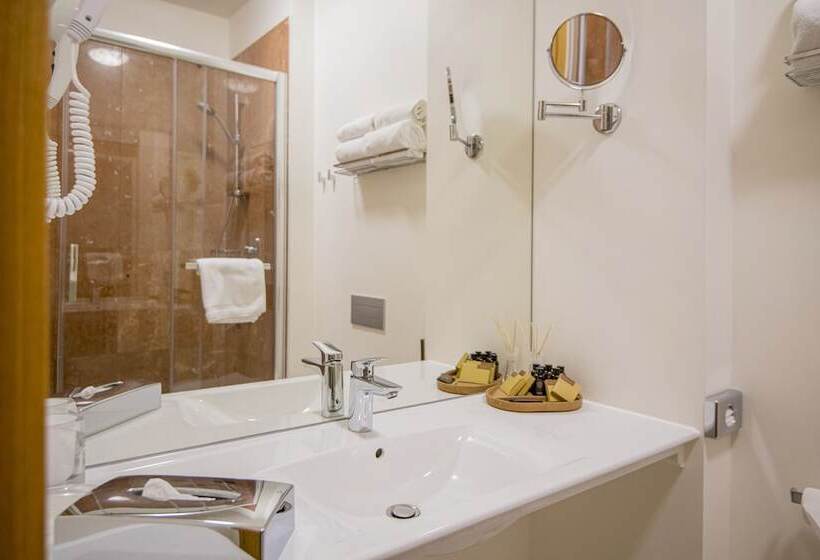 اتاق کلاس بیزنس, Gutenbergs