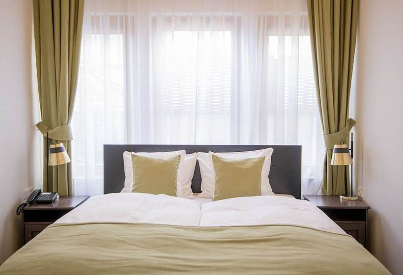 اتاق کلاس بیزنس, Gutenbergs