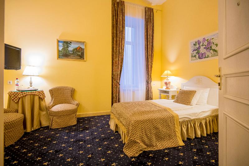 اتاق استاندارد یک نفره, Gutenbergs